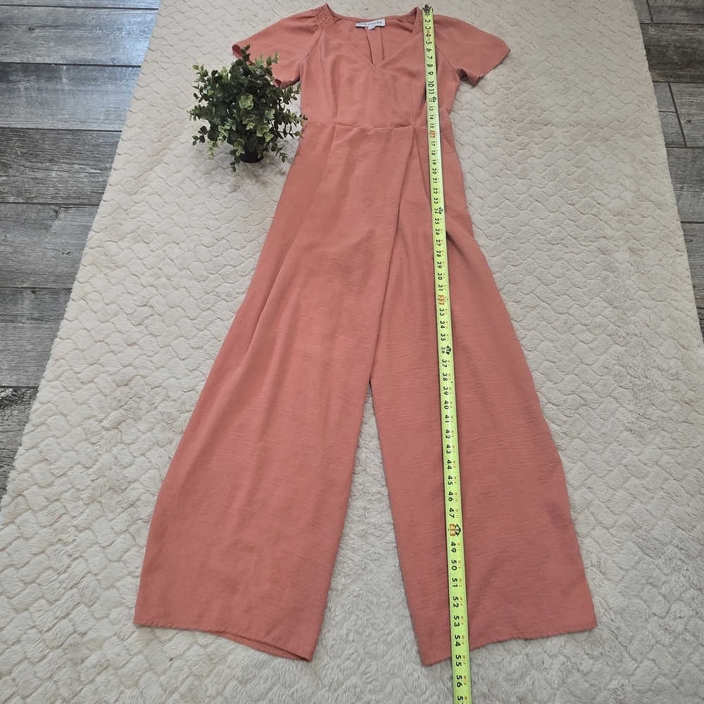 Emma & Michele Coral Short Sleeve Jumpsuit, Size Small - Picture 4 of 10